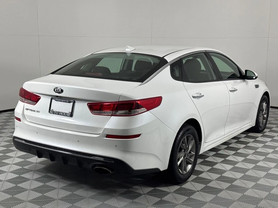 2019 Kia Optima/K5 - Image 5 of 21