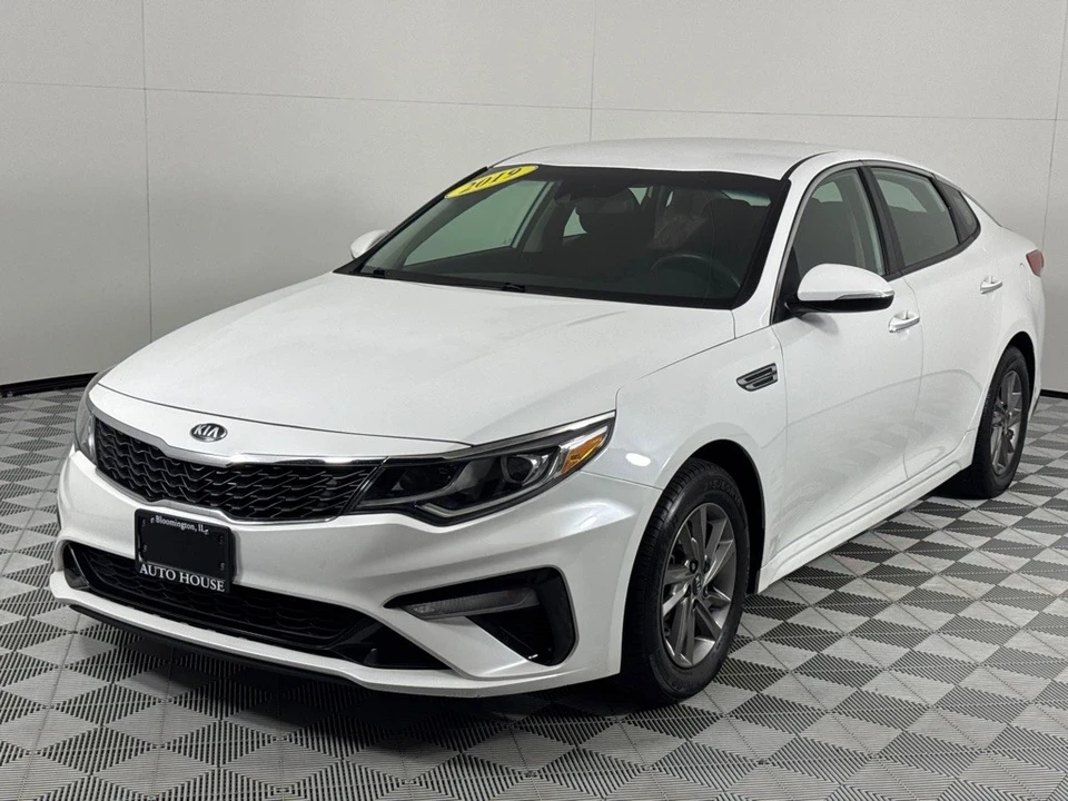 2019 Kia Optima/K5 - Image 11 of 21