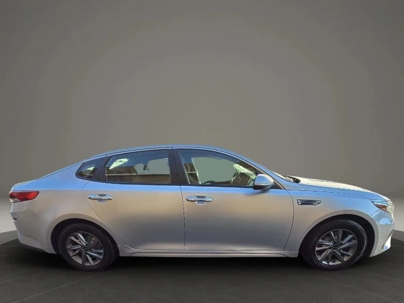 2019 Kia Optima/K5 - Image 4 of 12