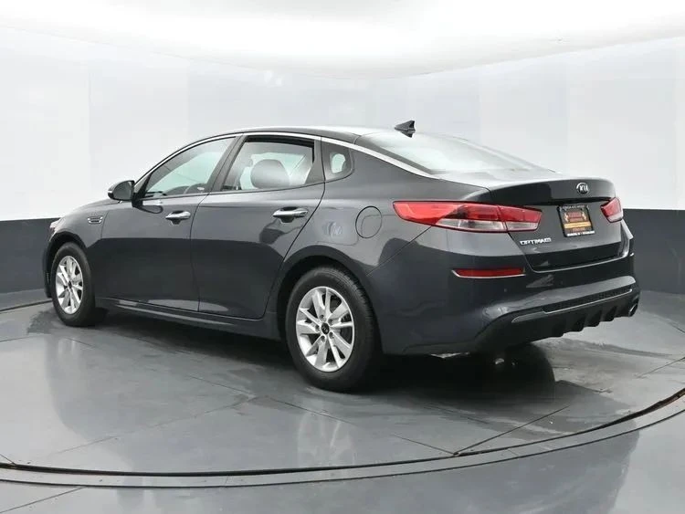 2019 Kia Optima/K5 - Image 9 of 12