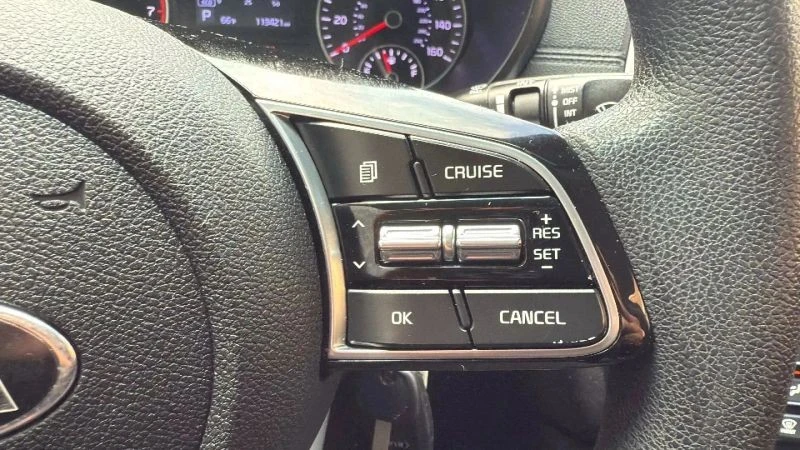 2019 Kia Optima/K5 - Image 11 of 12