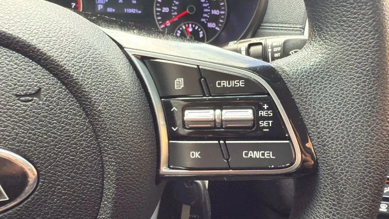 2019 Kia Optima/K5 - Image 11 of 12