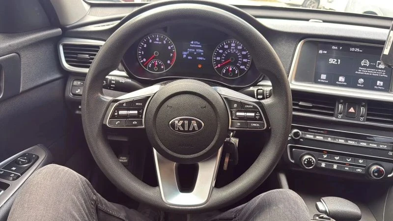 2019 Kia Optima/K5 - Image 10 of 12