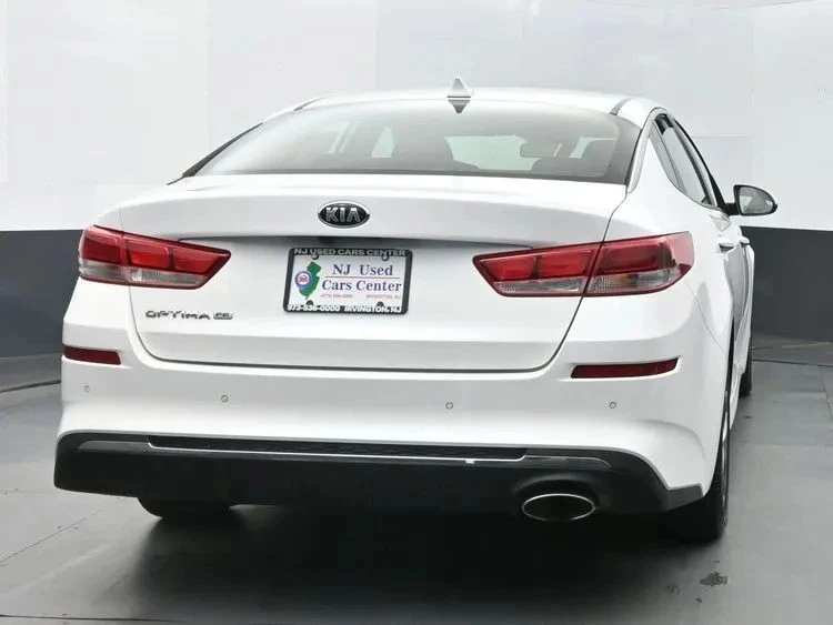 2019 Kia Optima/K5 - Image 8 of 12