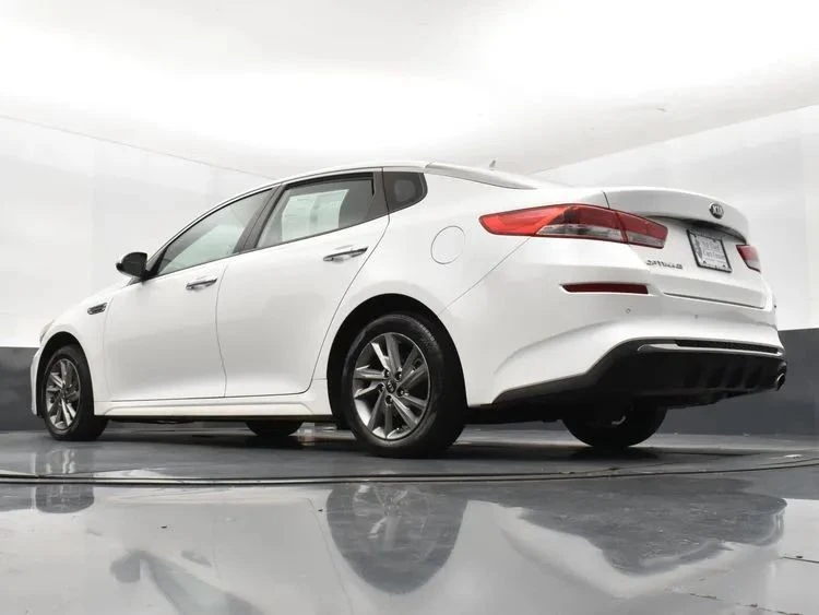 2019 Kia Optima/K5 - Image 12 of 12