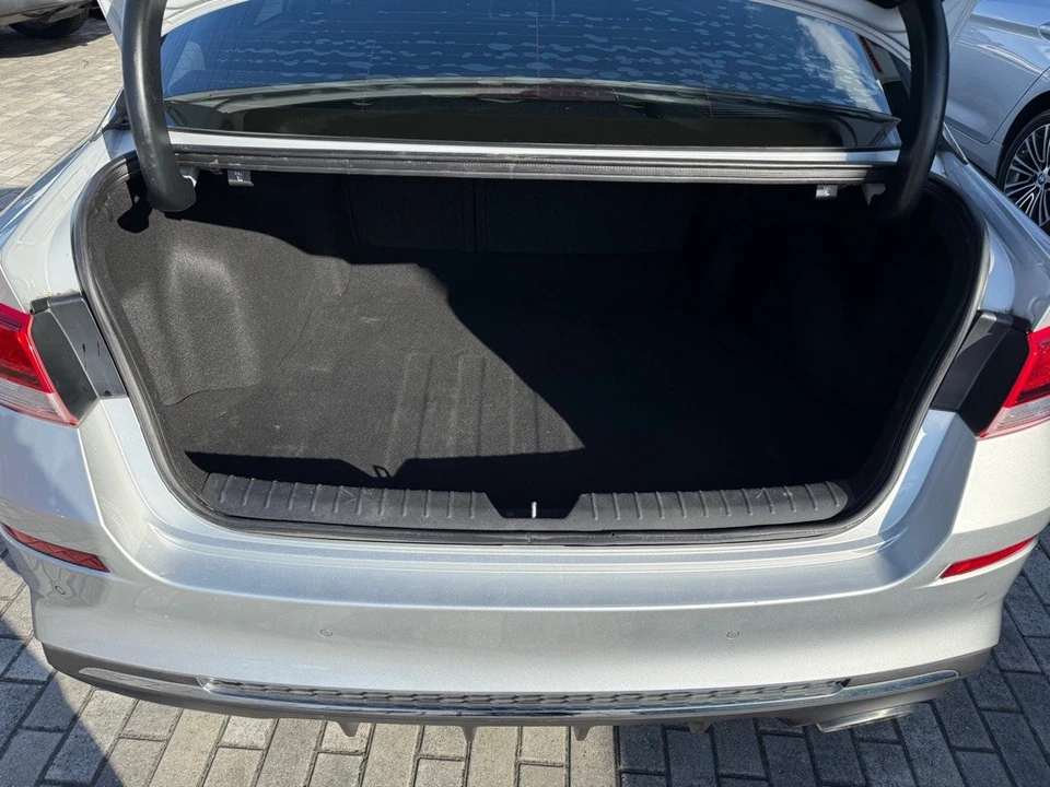 2019 Kia Optima/K5 - Image 7 of 21