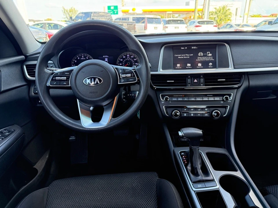 2019 Kia Optima/K5 - Image 11 of 21