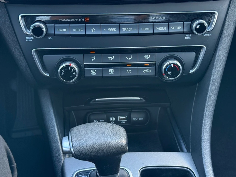 2019 Kia Optima/K5 - Image 18 of 21