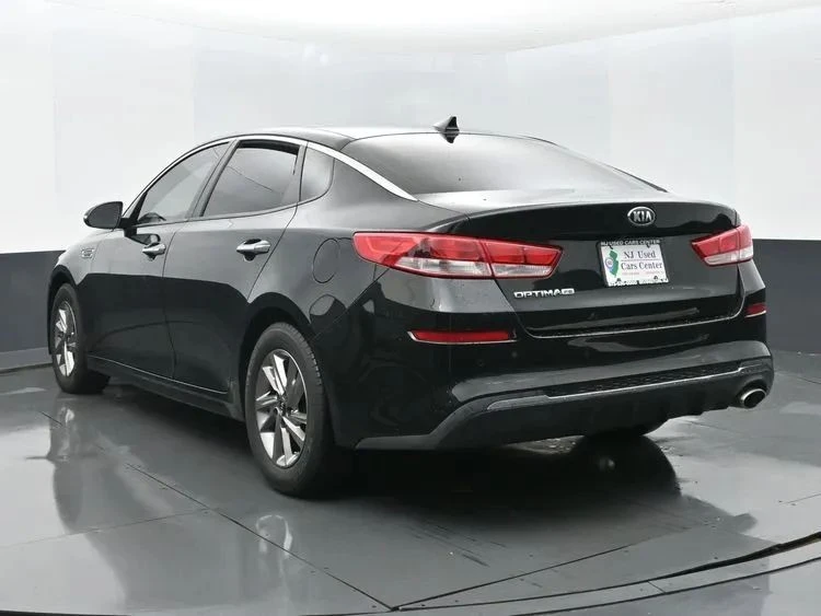 2019 Kia Optima/K5 - Image 9 of 12
