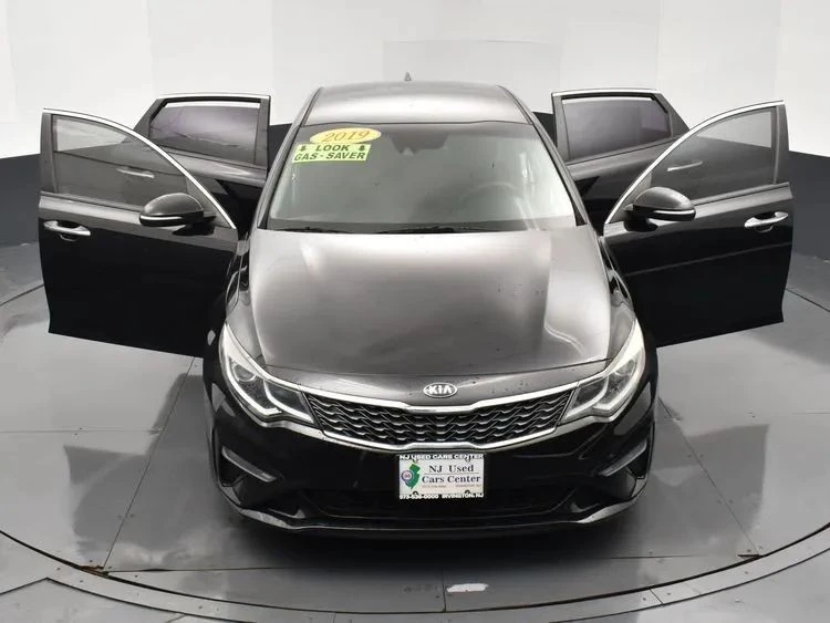 2019 Kia Optima/K5 - Image 10 of 12