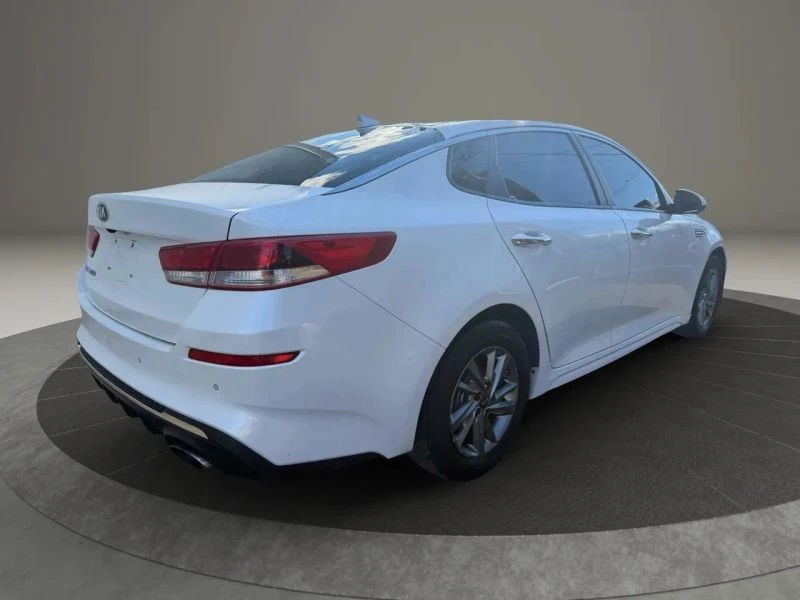 2019 Kia Optima/K5 - Image 5 of 12