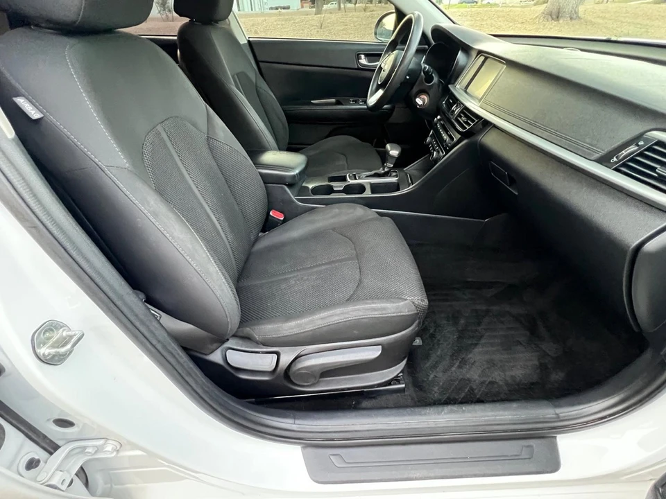 2019 Kia Optima/K5 - Image 12 of 21
