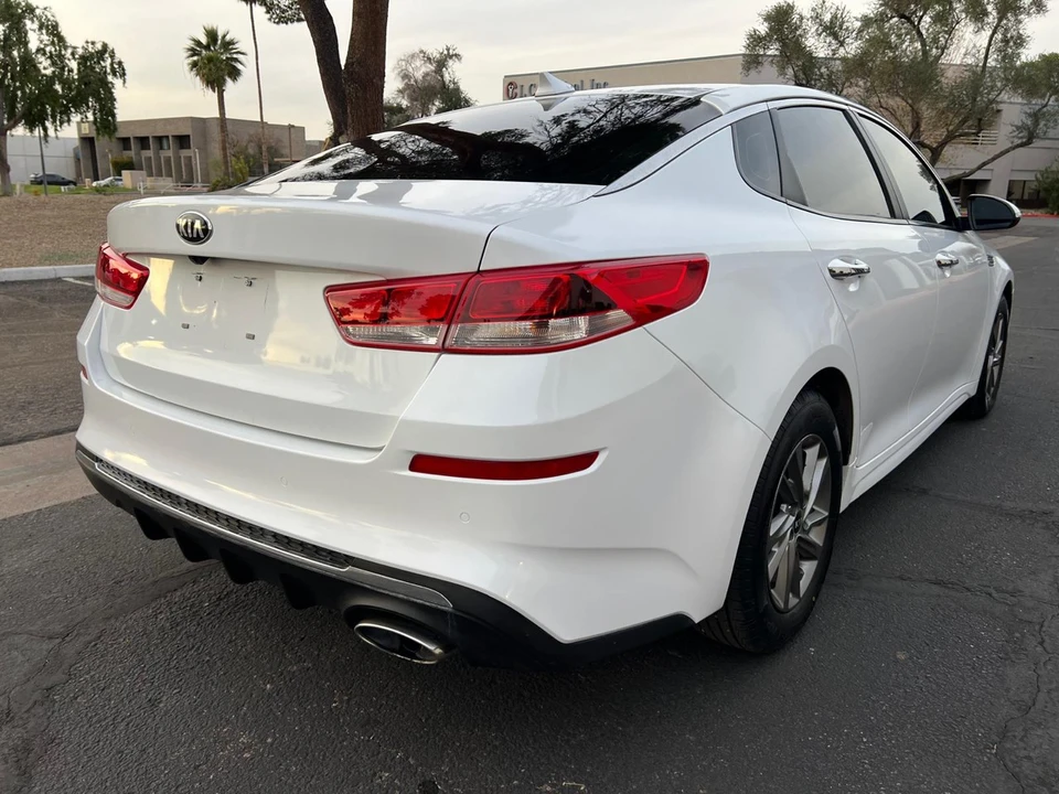 2019 Kia Optima/K5 - Image 3 of 21