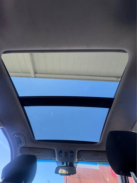 2019 Kia Optima/K5 - Image 10 of 15