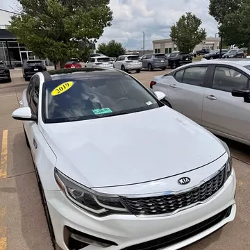 2019 Kia Optima LX Premium