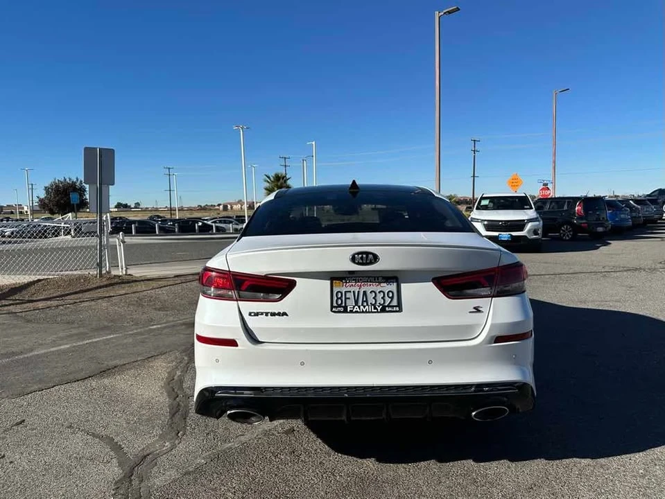 2019 Kia Optima/K5 - Image 6 of 14