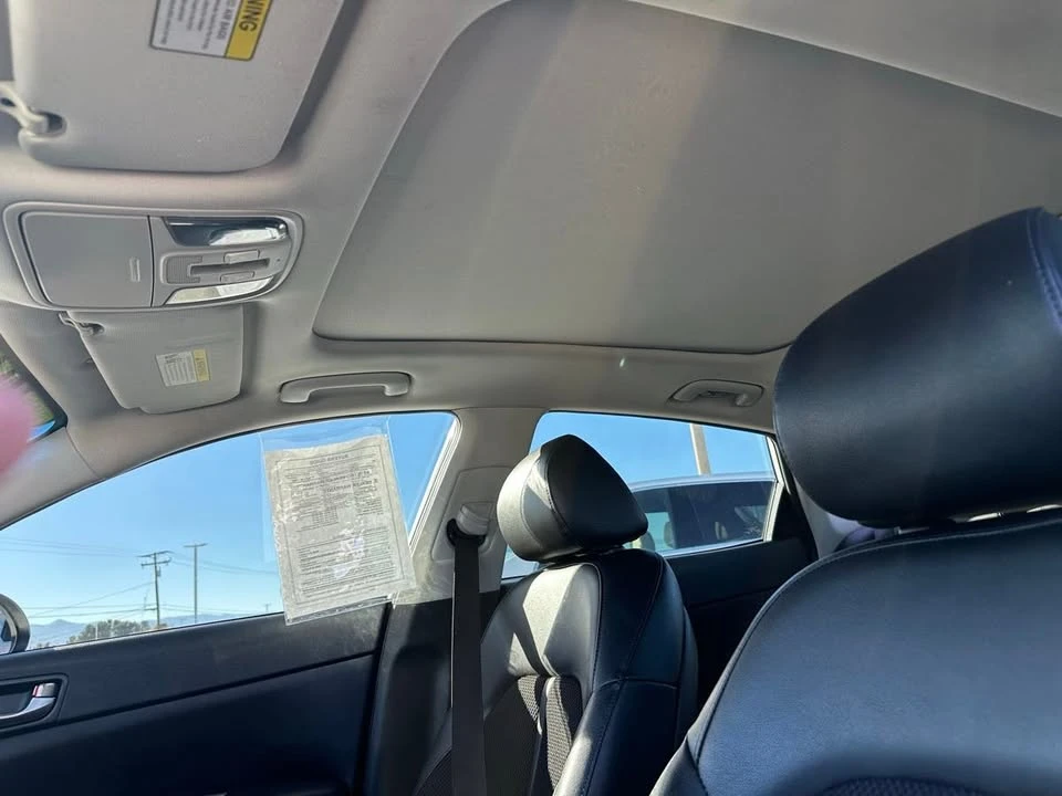 2019 Kia Optima/K5 - Image 11 of 14