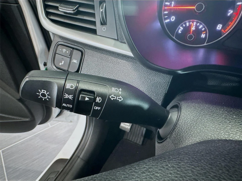 2019 Kia Optima/K5 - Image 5 of 21
