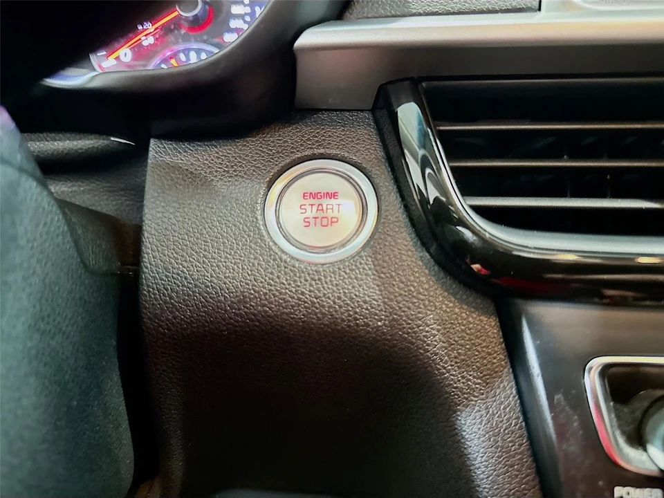 2019 Kia Optima/K5 - Image 11 of 21
