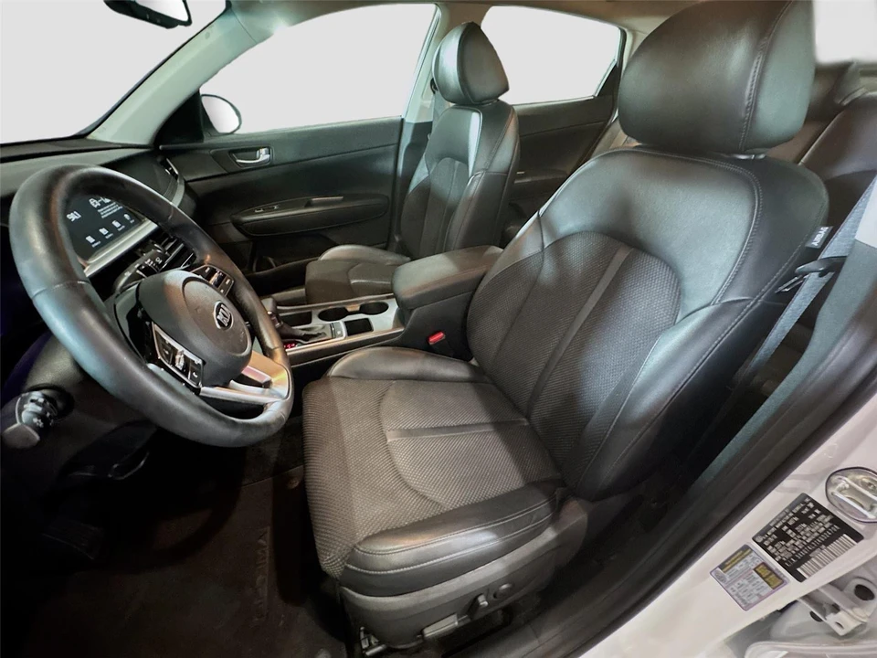 2019 Kia Optima/K5 - Image 2 of 21