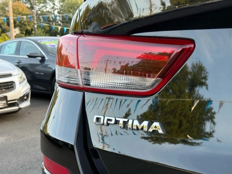 2019 Kia Optima/K5 - Image 7 of 12