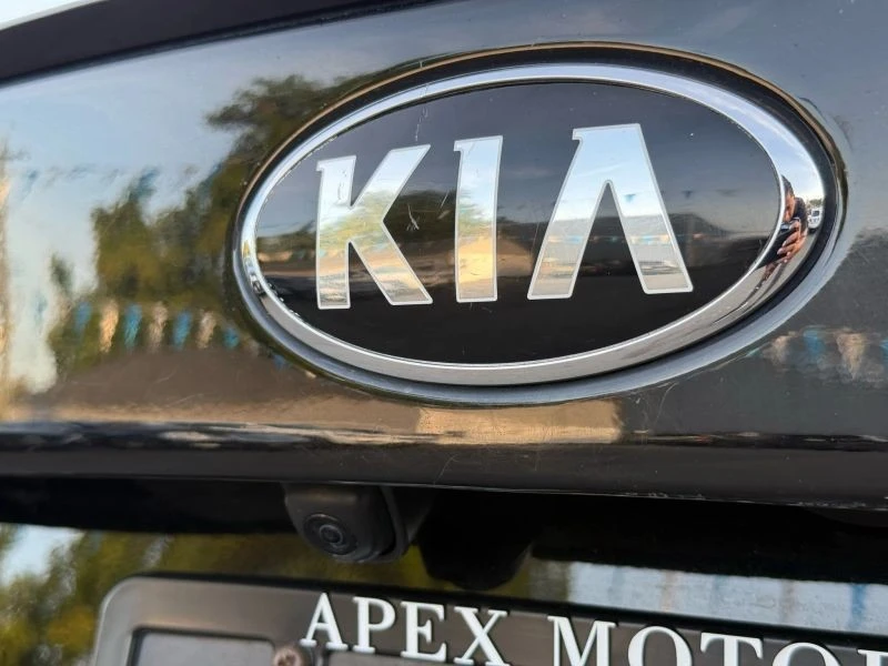 2019 Kia Optima/K5 - Image 8 of 12