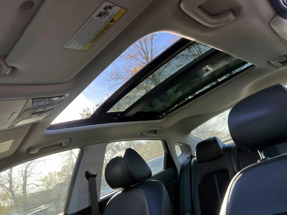 2019 Kia Optima/K5 - Image 11 of 21