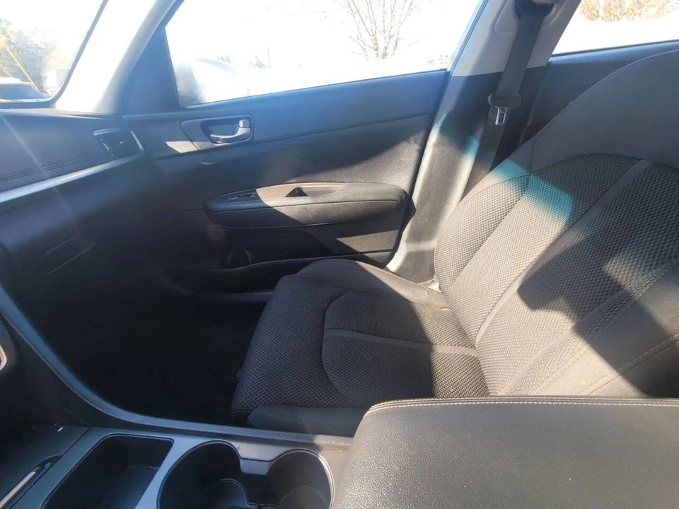 2019 Kia Optima/K5 - Image 11 of 12