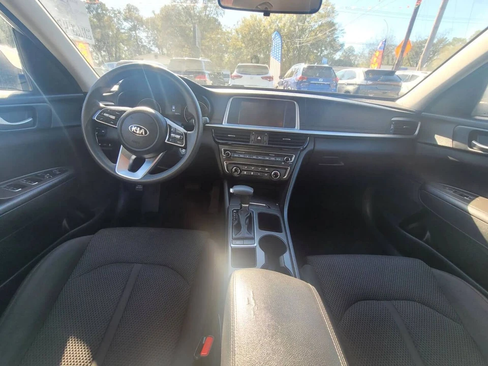 2019 Kia Optima/K5 - Image 8 of 12