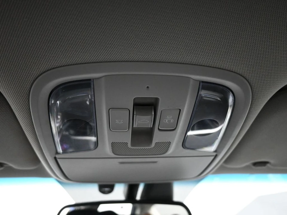 2019 Kia Optima/K5 - Image 17 of 21