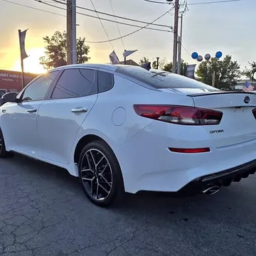 2019 Kia Optima SX Turbo