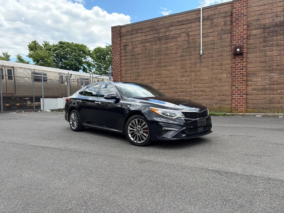 2019 Kia Optima/K5 - Image 2 of 20