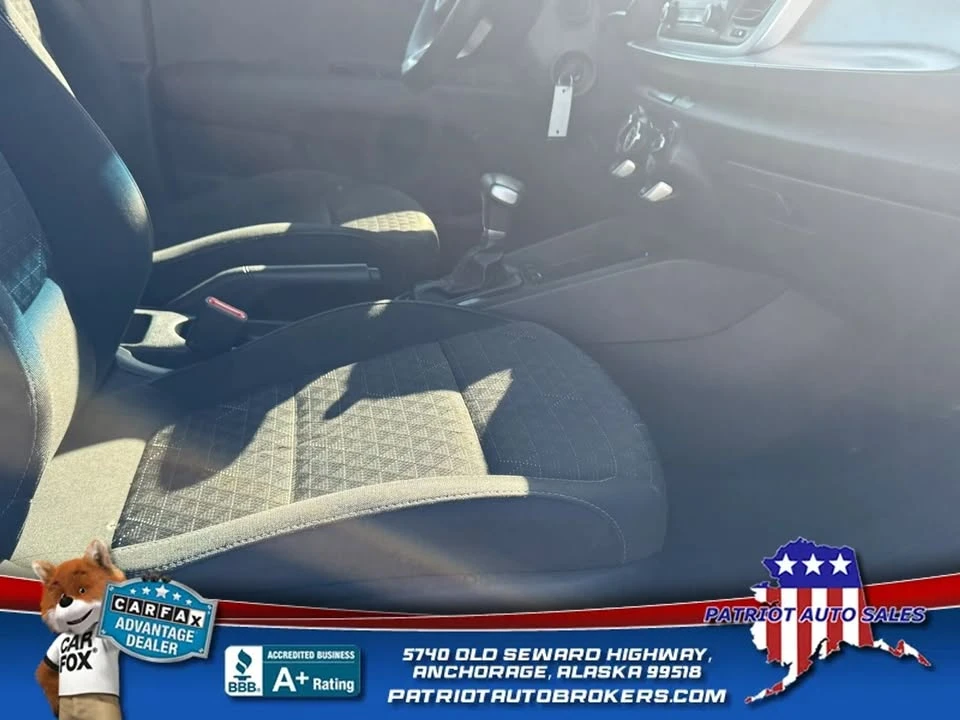 2019 Kia Rio - Image 12 of 20