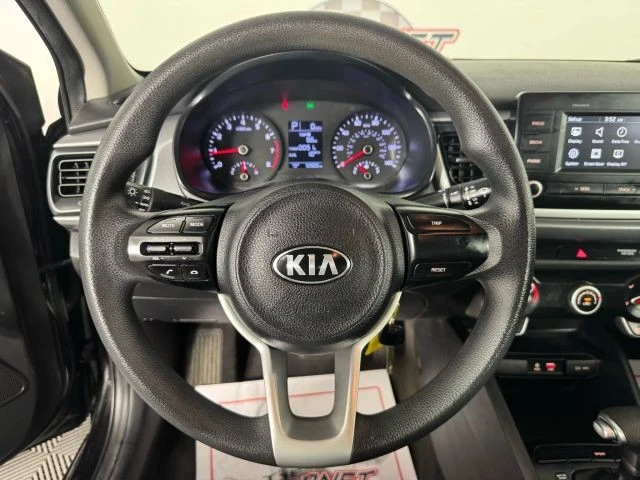 2019 Kia Rio - Image 13 of 21