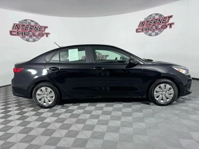 2019 Kia Rio - Image 8 of 12