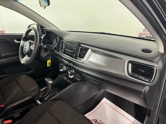 2019 Kia Rio - Image 12 of 12