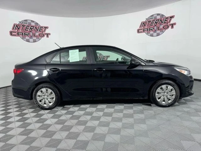 2019 Kia Rio - Image 8 of 12
