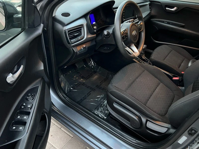 2019 Kia Rio - Image 16 of 18