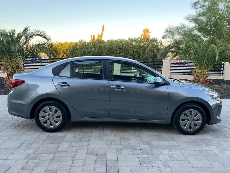 2019 Kia Rio - Image 7 of 18