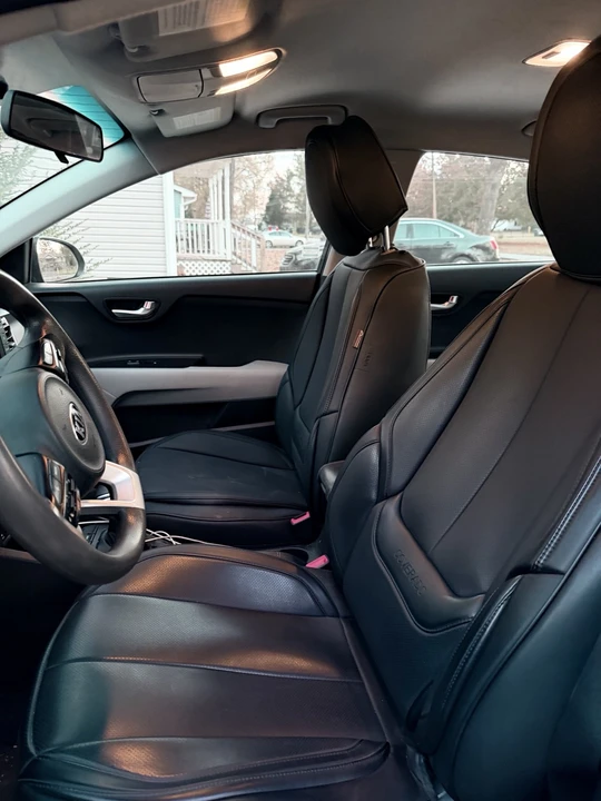 2019 Kia Rio - Image 4 of 6