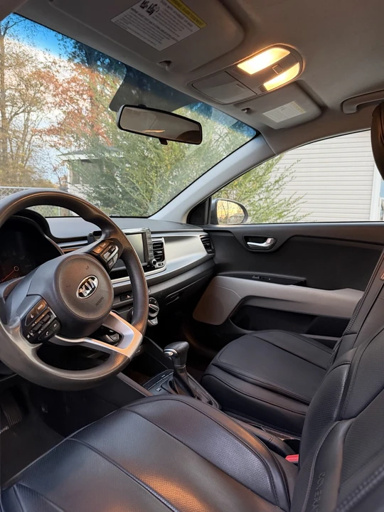 2019 Kia Rio - Image 5 of 6