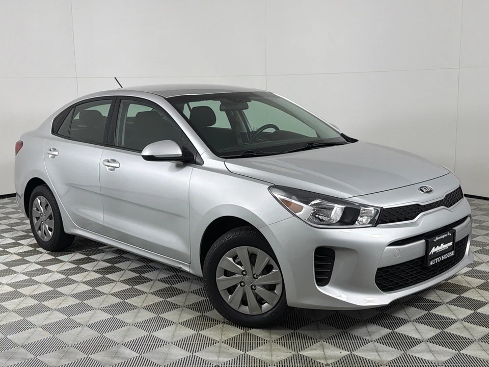 2019 Kia Rio - Image 2 of 12