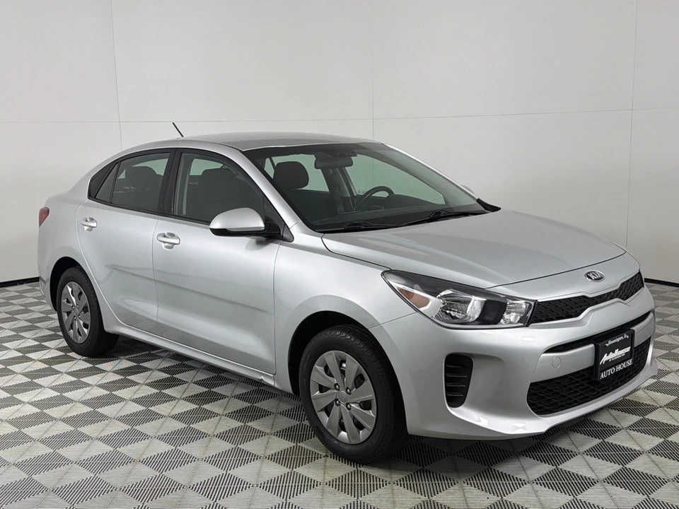2019 Kia Rio - Image 3 of 12
