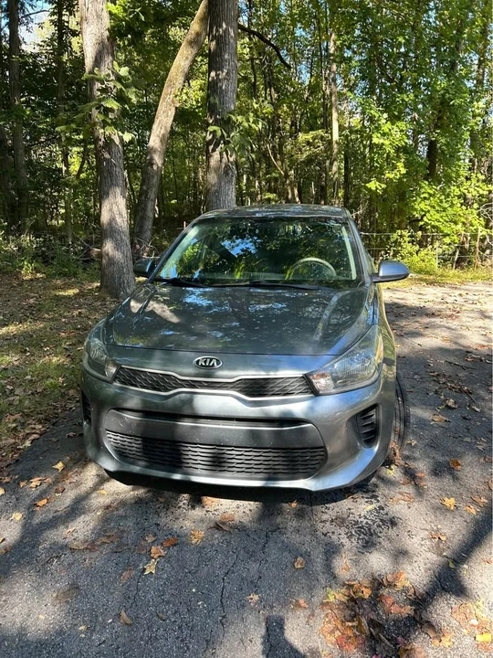 2019 Kia Rio - Image 4 of 17