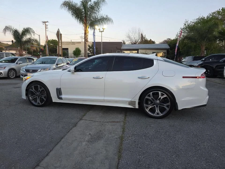 2019 Kia Stinger - Image 8 of 20