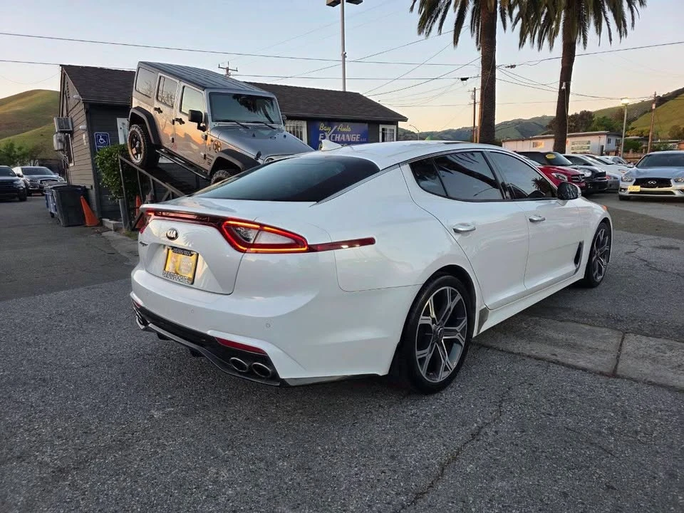 2019 Kia Stinger - Image 4 of 20