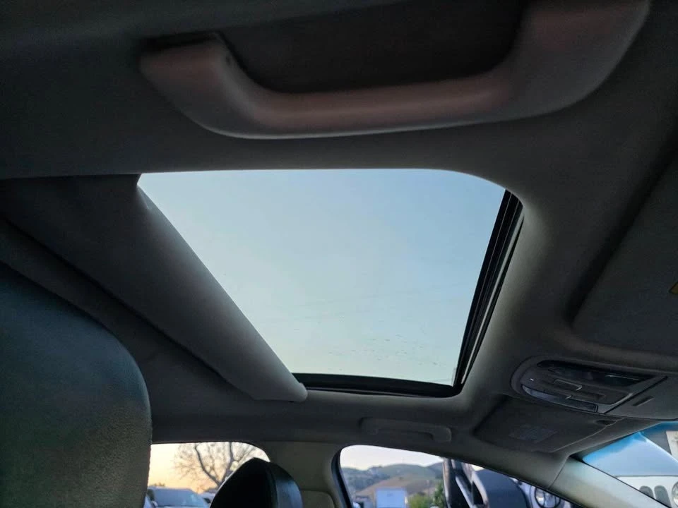 2019 Kia Stinger - Image 19 of 20