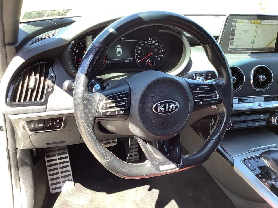 2019 Kia Stinger - Image 17 of 20