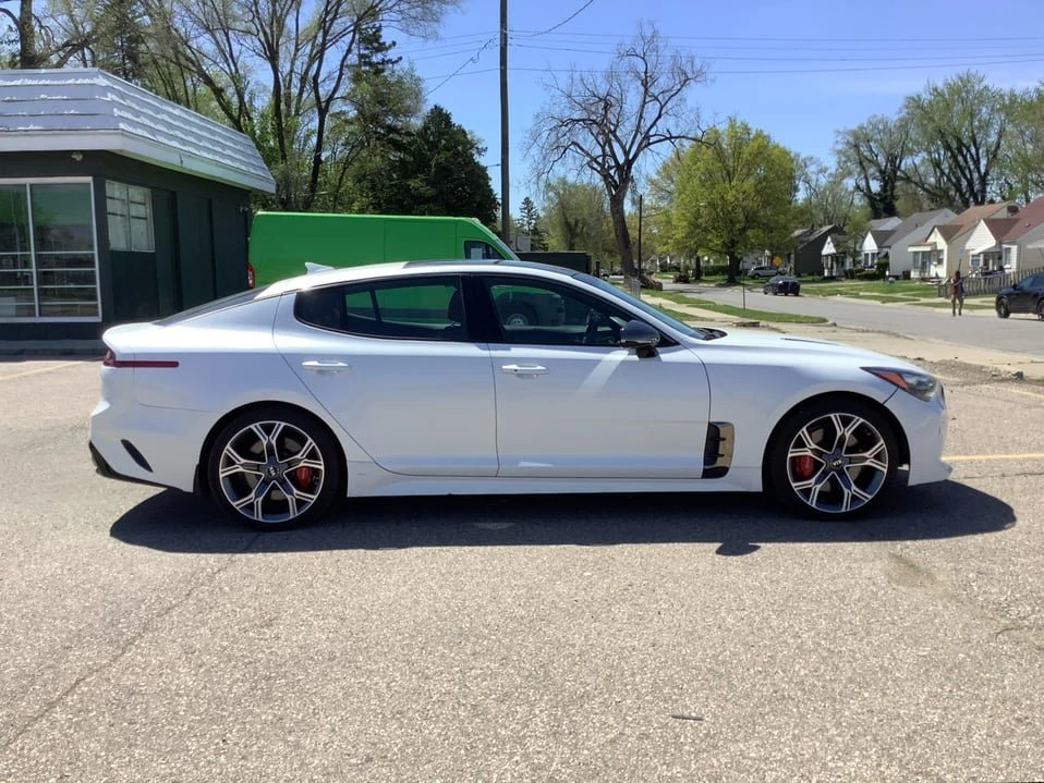 2019 Kia Stinger - Image 6 of 20