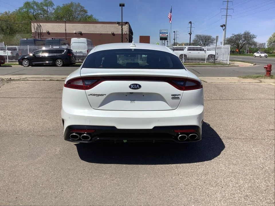 2019 Kia Stinger - Image 4 of 20